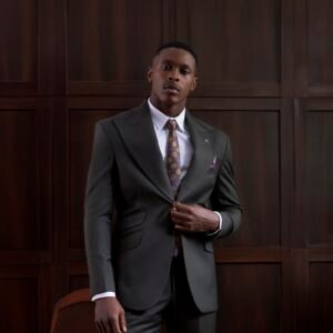 High-Wide Peak Lapel Suit – Slanted Ticket Pocket