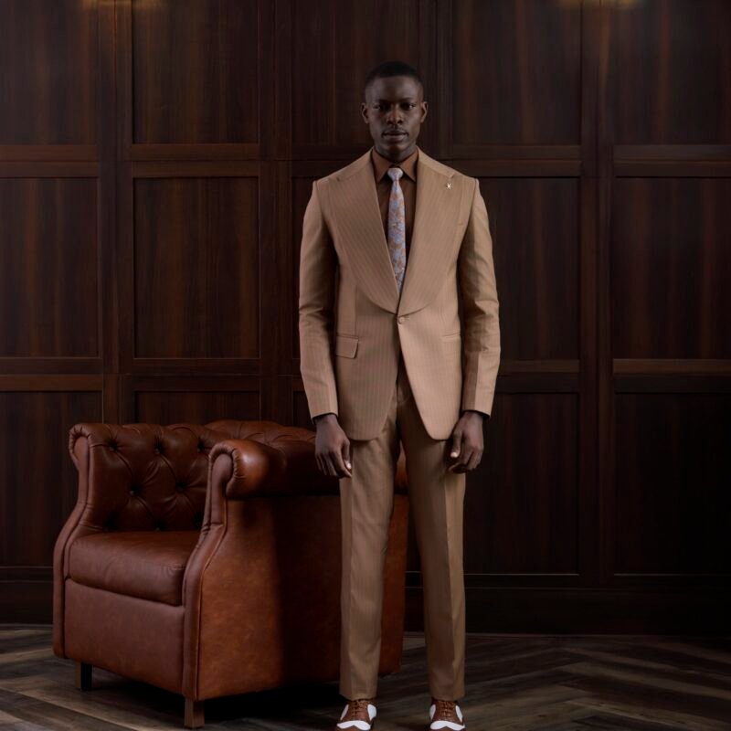 High-Wide Peak Shawl Lapel Suit