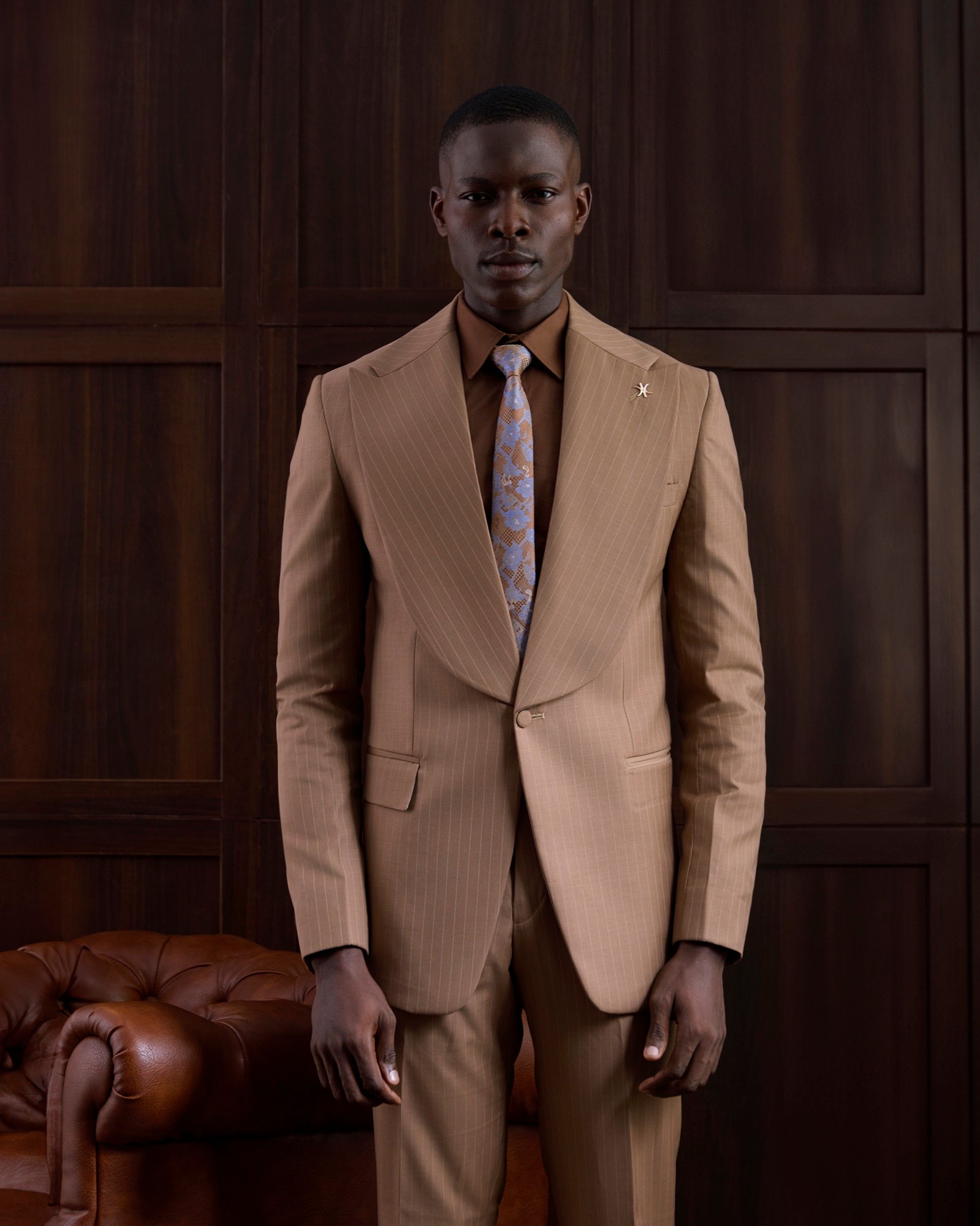 High-Wide Peak Shawl Lapel Suit